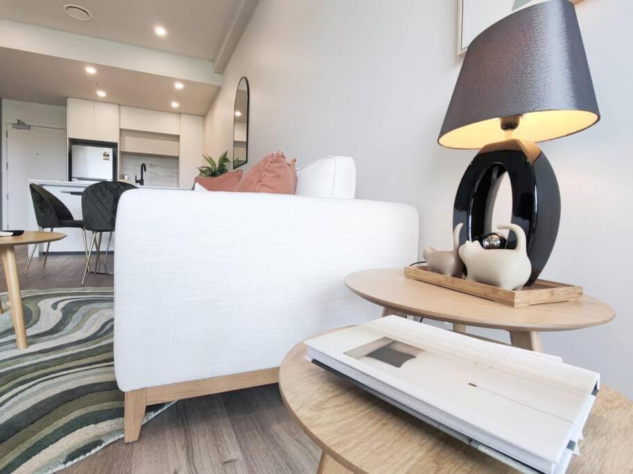 Brand New Stylish 2Br Apartment- Free Parking โอ๊คแลนด์ ภายนอก รูปภาพ